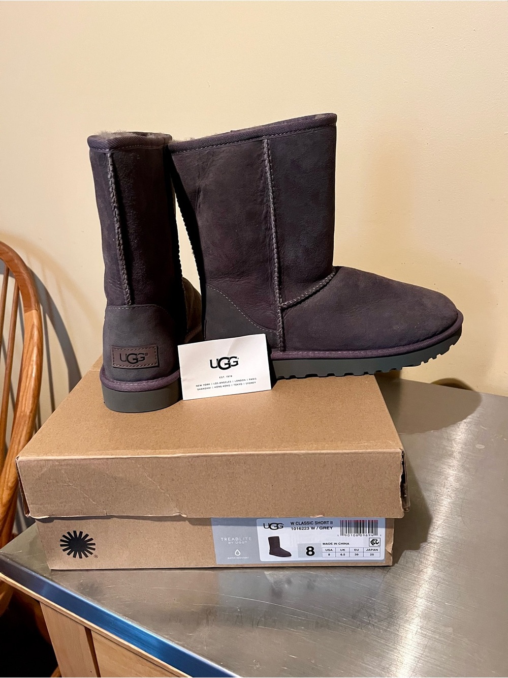 UGG Classic Short II Gray Boots NWT - Picture 2 of 5